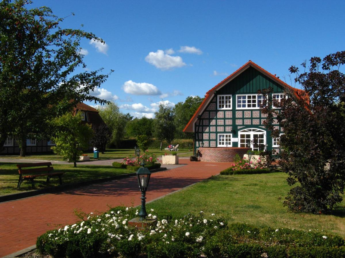 Отель Schloss Herrenstein Gerswalde Экстерьер фото